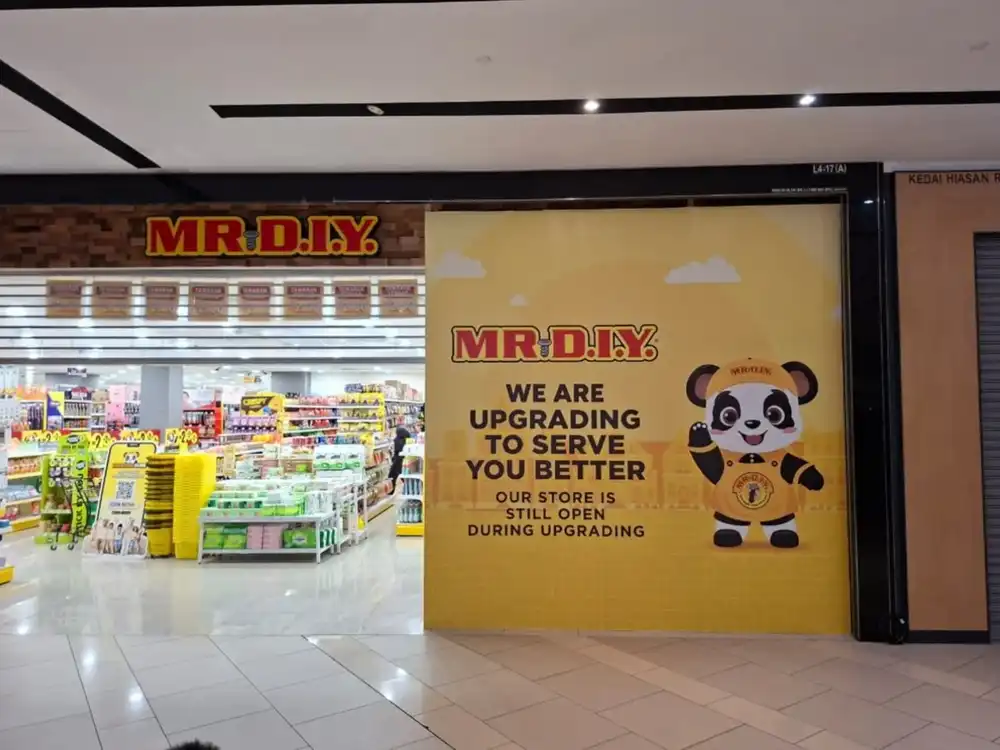 Visual Tarpaulin Installation. MR.DIY. Melawati Mall